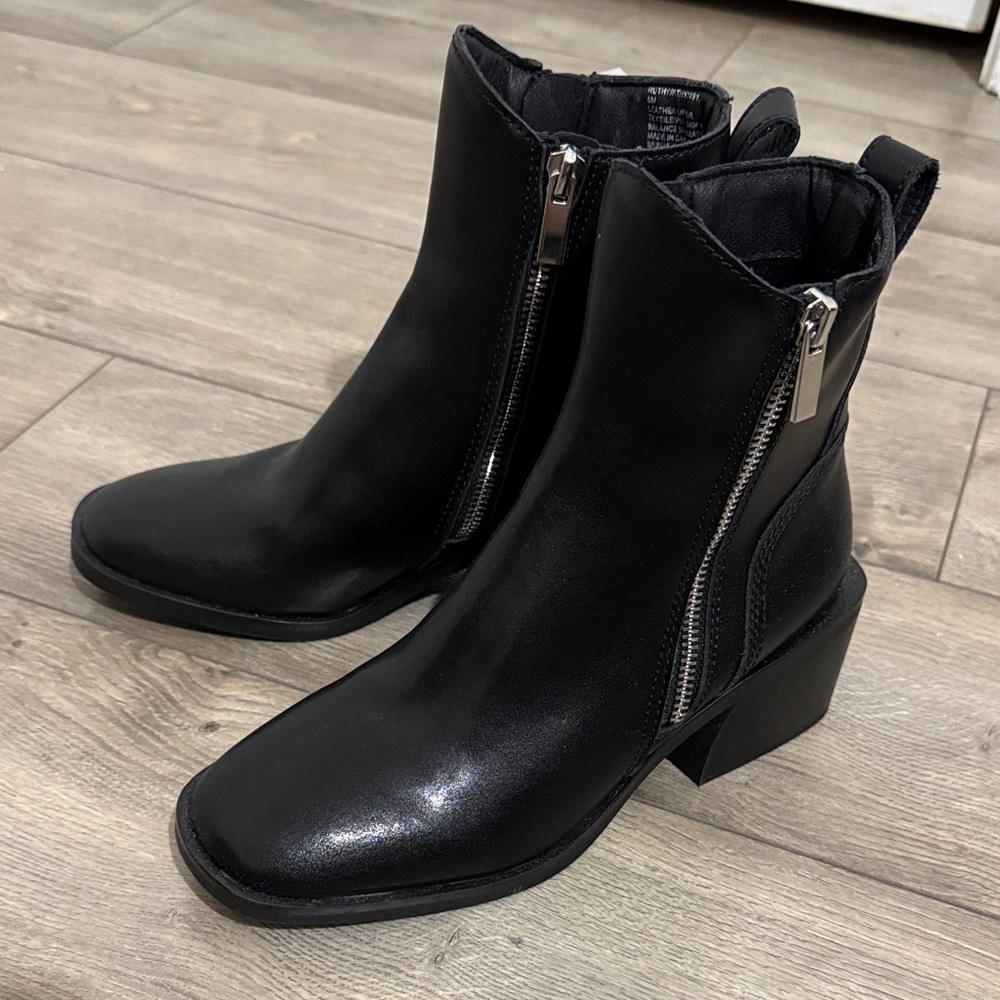 Steve Madden Sleek Black Ankle Booties with Side Zipper